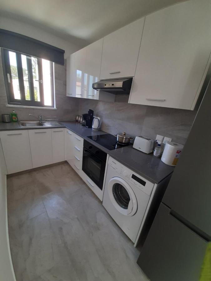Kato Paphos 1Br Near Paphos Harbour/Beach/Sea מראה חיצוני תמונה